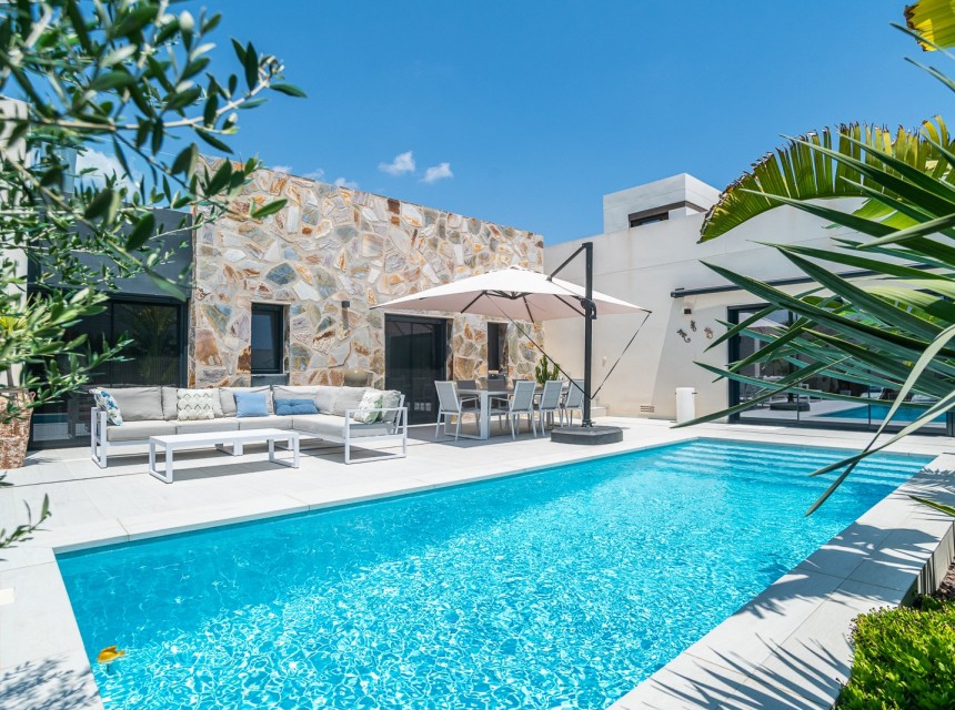 Resale - Villa - Algorfa - La Finca Golf