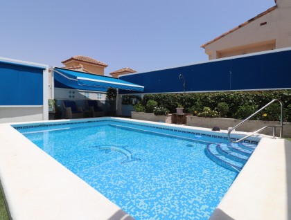 Resale - Villa - Algorfa - Montebello
