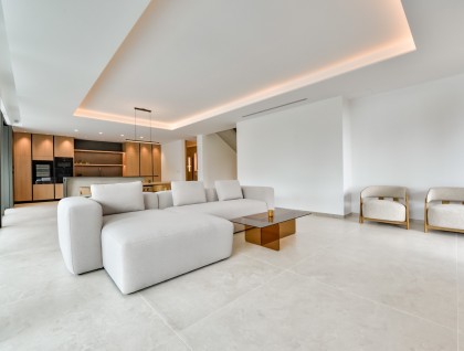 Resale - Villa - Altea