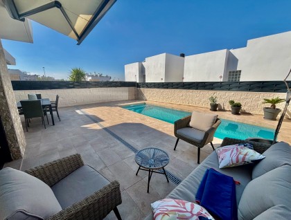 Resale - Villa - Benijófar - Benijofar - Village