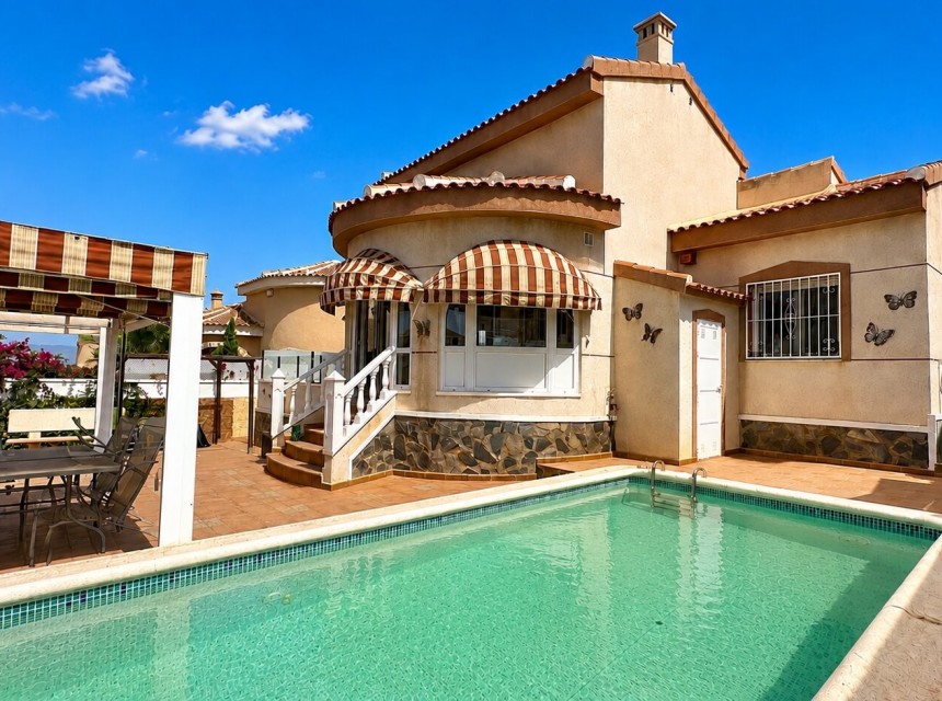 Resale - Villa - Benijófar - Benimar II