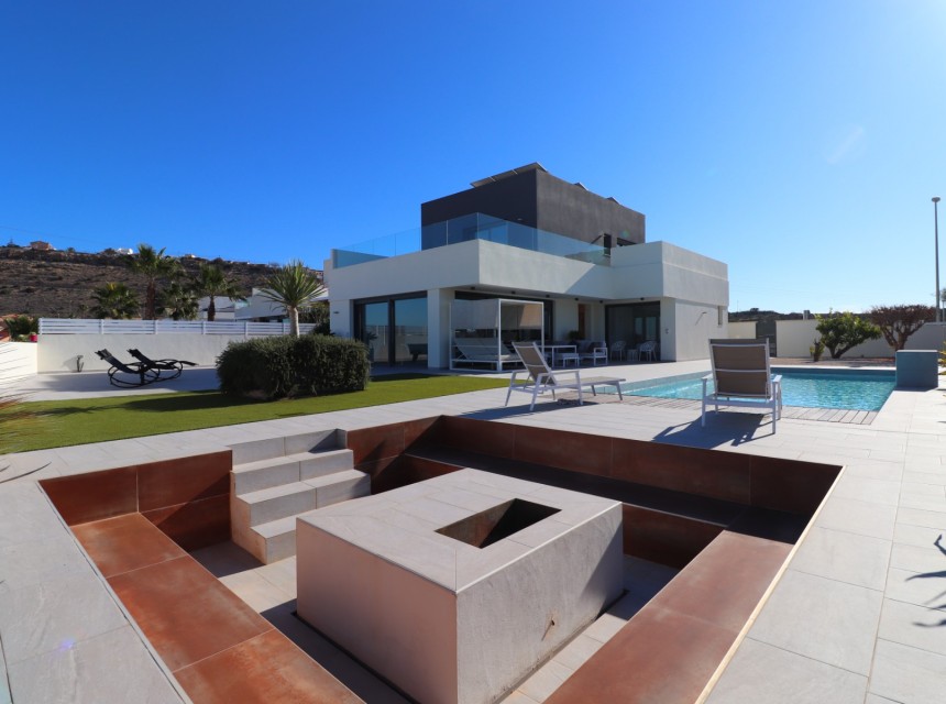 Resale - Villa - Benijófar - Benimar III