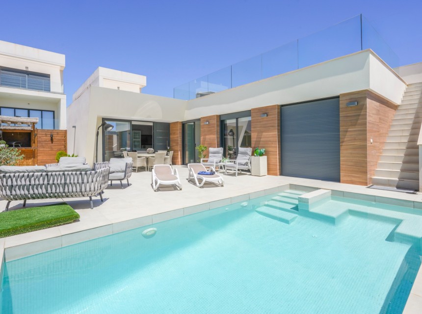 Resale - Villa - Benijófar
