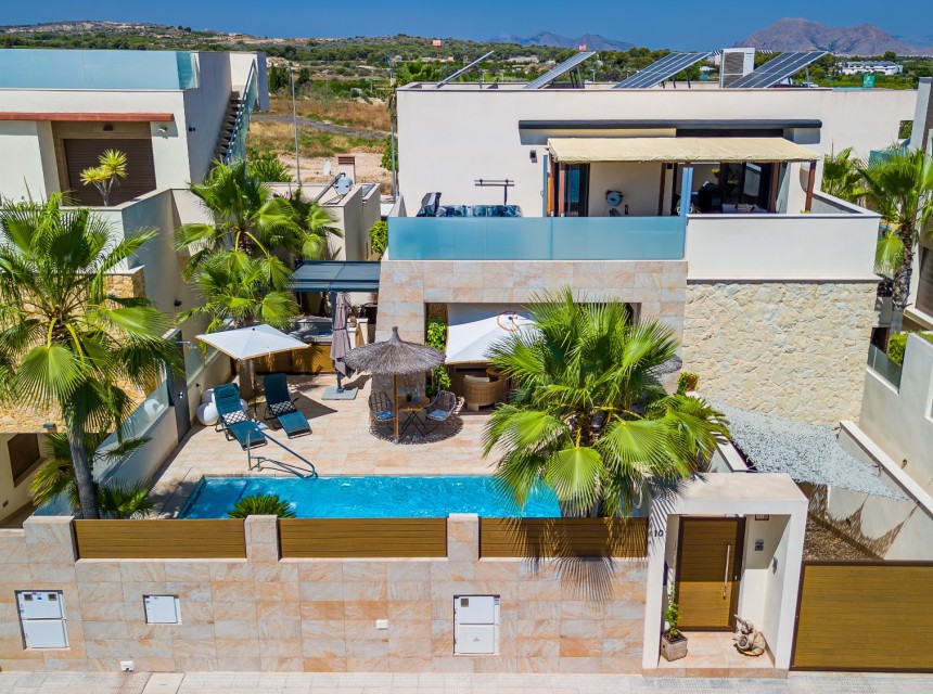 Resale - Villa - Benijófar