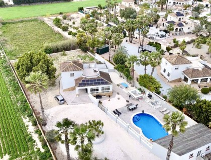 Resale - Villa - Catral