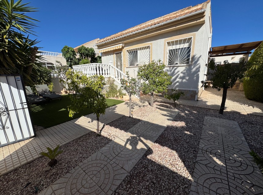 Resale - Villa - Ciudad Quesada/Rojales - Atalaya Park