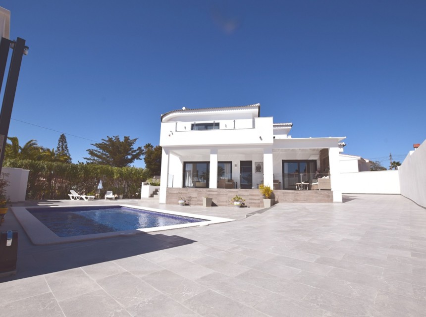 Resale - Villa - Ciudad Quesada/Rojales - Central Quesada