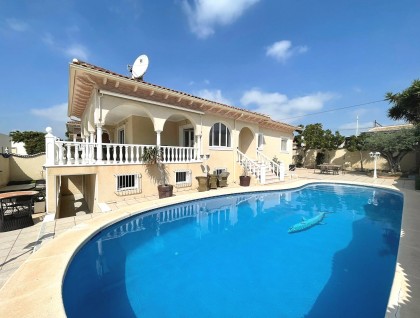 Resale - Villa - Ciudad Quesada/Rojales - Central Quesada