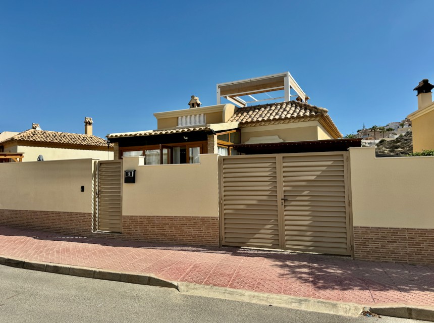 Resale - Villa - Ciudad Quesada/Rojales - La  Marquesa Golf