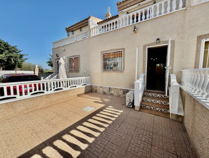 Resale - Villa - Ciudad Quesada/Rojales - La  Marquesa Golf