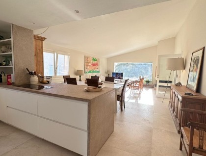 Resale - Villa - COSTA DE LA CALMA - Calvià