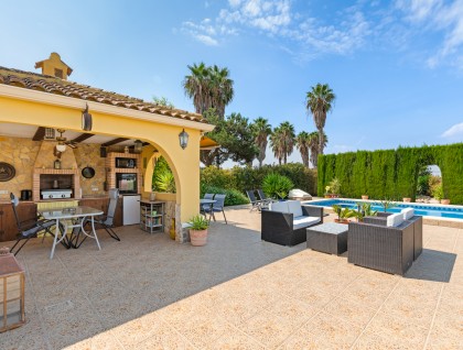 Resale - Villa - Formentera del Segura