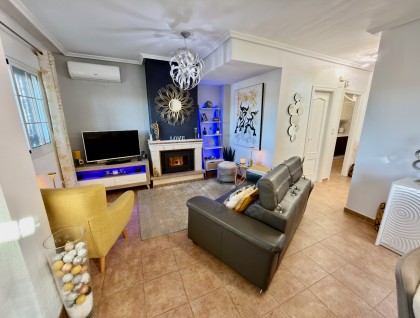 Resale - Villa - Guardamar - El Raso