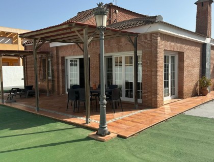 Resale - Villa - La Manga del Mar Menor - La Manga
