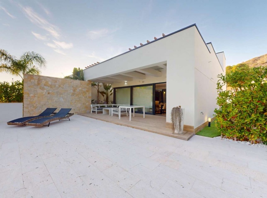 Resale - Villa - Monforte del Cid - Font del Llop