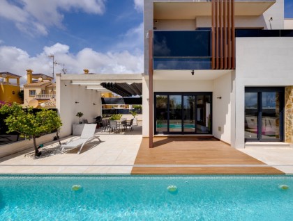 Resale - Villa - Orihuela - Cabo Roig