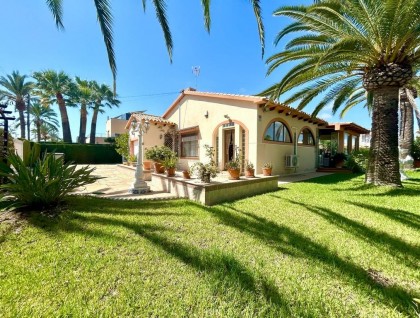 Resale - Villa - Orihuela Costa - Cabo Roig