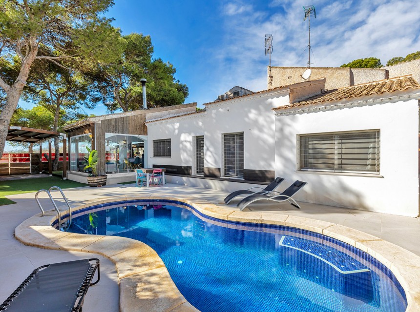Resale - Villa - Orihuela Costa - Orihuela costa