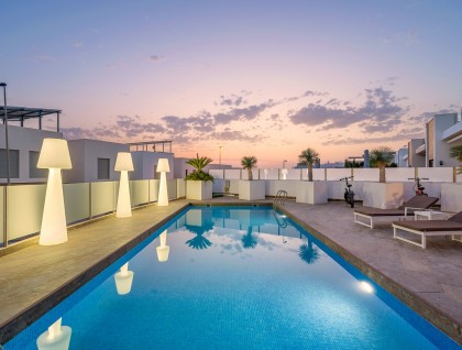 Resale - Villa - Orihuela Costa - Villamartín