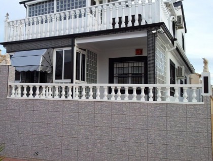 Resale - Villa - Orihuela - Lomas de Cabo Roig