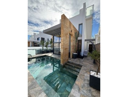 Resale - Villa - Orihuela - Lomas de Cabo Roig