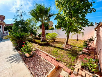 Resale - Villa - Orihuela - Los Balcones