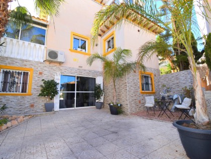 Resale - Villa - Orihuela - Playa Flamenca