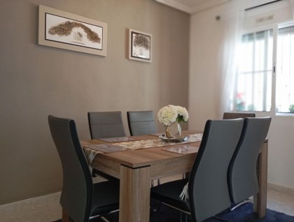 Resale - Villa - Orihuela - Villamartín