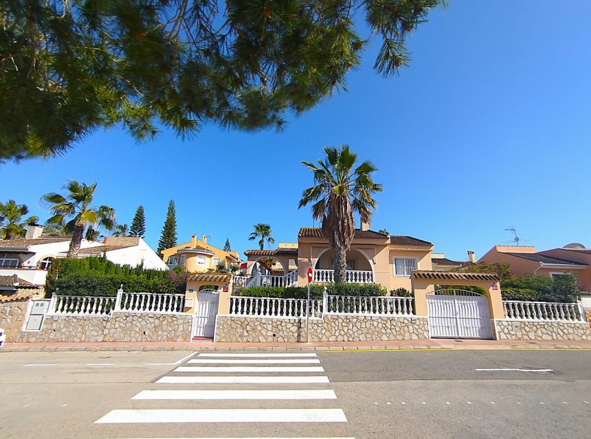 Resale - Villa - Rojales - La Marquesa Golf - Costa Blanca