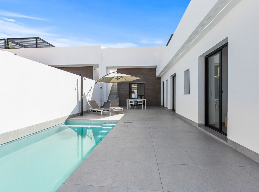 Resale - Villa - Roldan - Lo Ferro