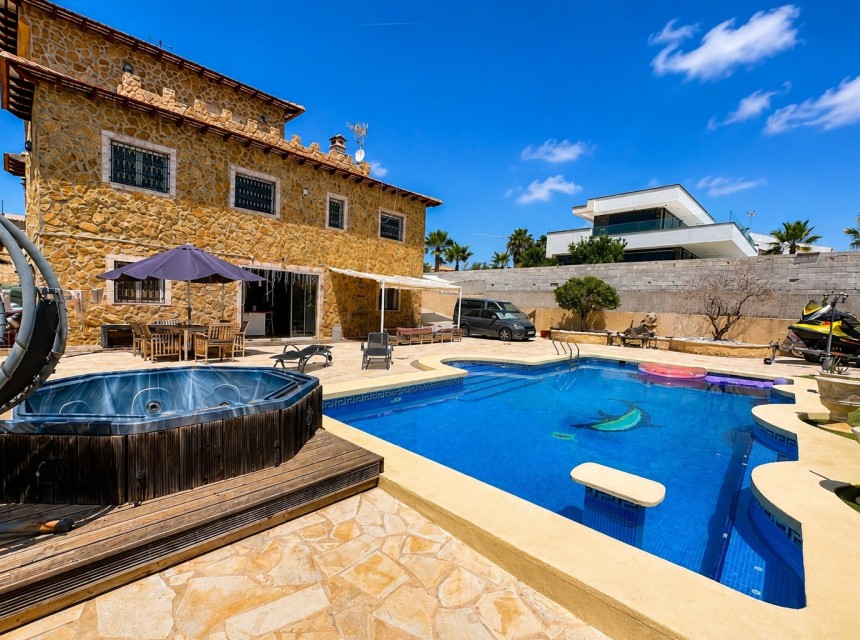 Resale - Villa - San Fulgencio - La Escuera