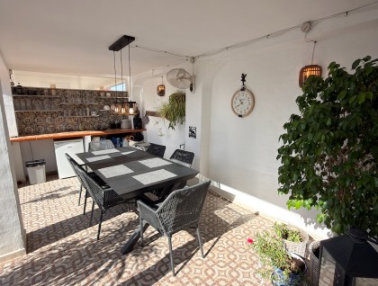 Resale - Villa - San Luis