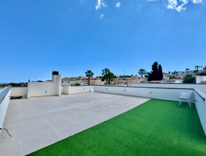 Resale - Villa - San Miguel de Salinas - Blue Lagoon - Galán