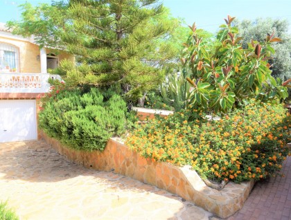 Resale - Villa - Torrevieja - Aguas Nuevas