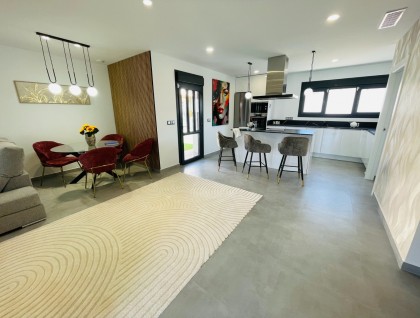 Resale - Villa - Torrevieja - Aguas Nuevas