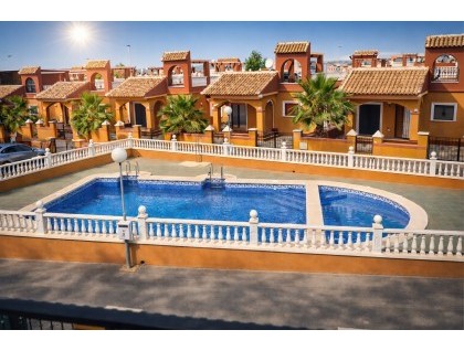 Resale - Villa - Torrevieja - Aguas Nuevas