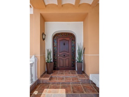 Resale - Villa - Torrevieja - La Mata