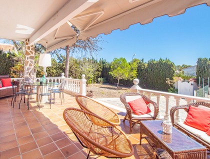 Resale - Villa - Torrevieja - Los Balcones