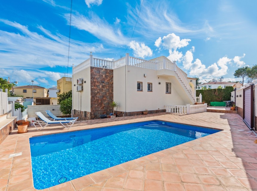 Resale - Villa - Torrevieja - Los Balcones