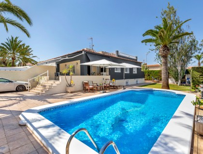Resale - Villa - Torrevieja - Rocio del Mar
