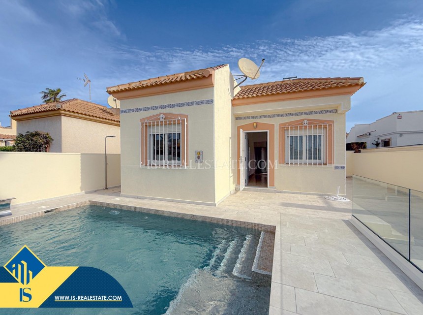 Resale - Villa - Torrevieja - Torre del moro
