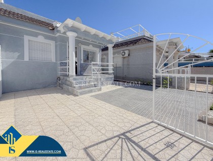 Resale - Villa - Torrevieja - Torreta florida