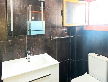 Resale - Villa - Torrevieja