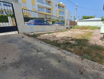 Resale - Villa - Villamartín