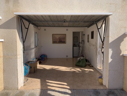 Resale - Villa - Villamartín