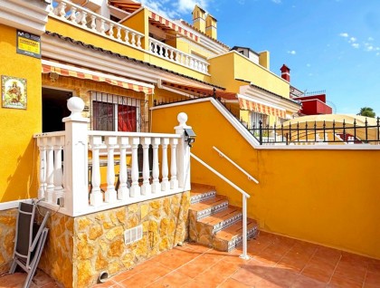 Segunda mano - Adosado - Torrevieja - Torreta florida