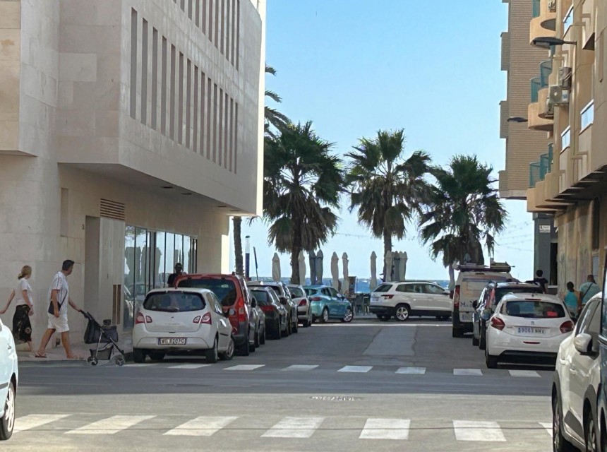 Segunda mano - Aparcamiento - Torrevieja - Playa del cura