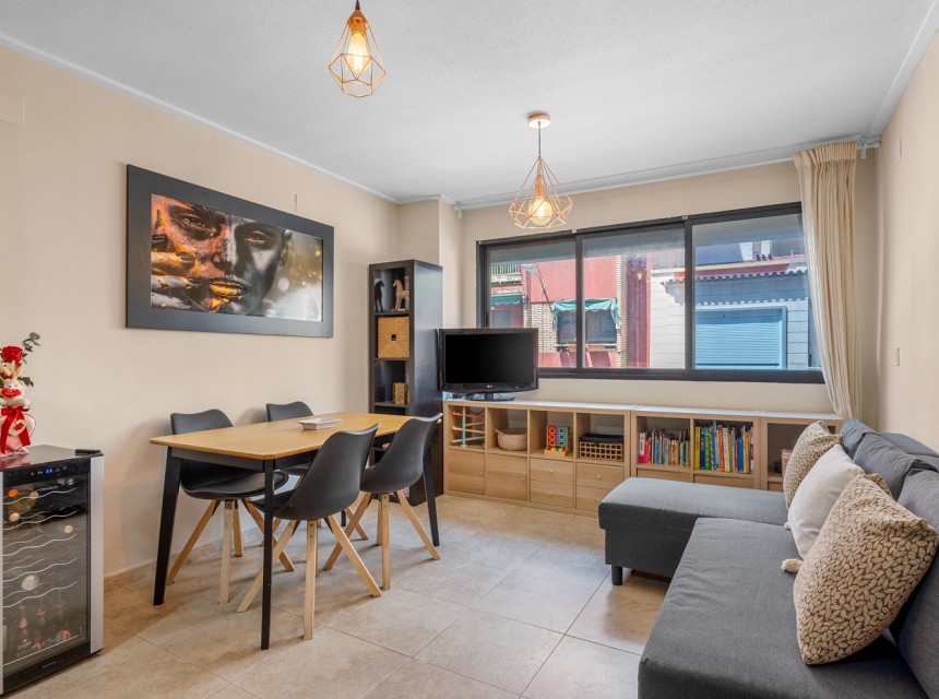 Segunda mano - Apartamento - Alicante - Carolinas Bajas