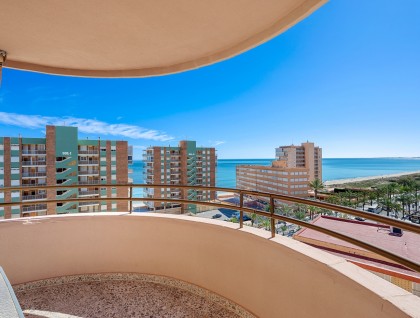 Segunda mano - Apartamento - Arenales del Sol - Segunda linea playa