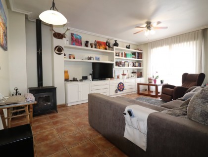 Segunda mano - Apartamento - Dolores - Dolores - Town